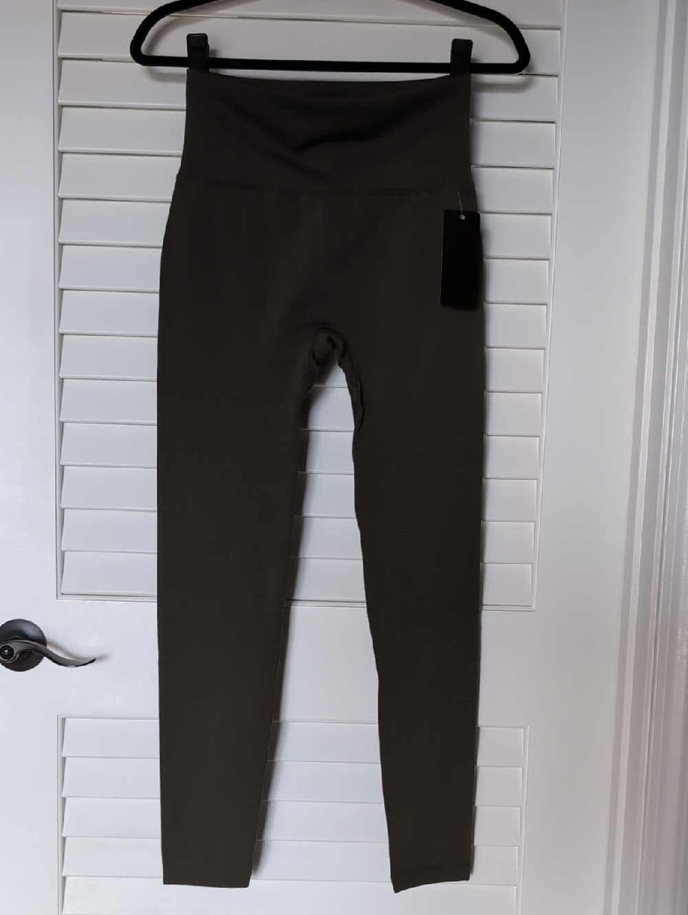 DINNAPE High-Waisted Olive Green Leggings, Sz.M